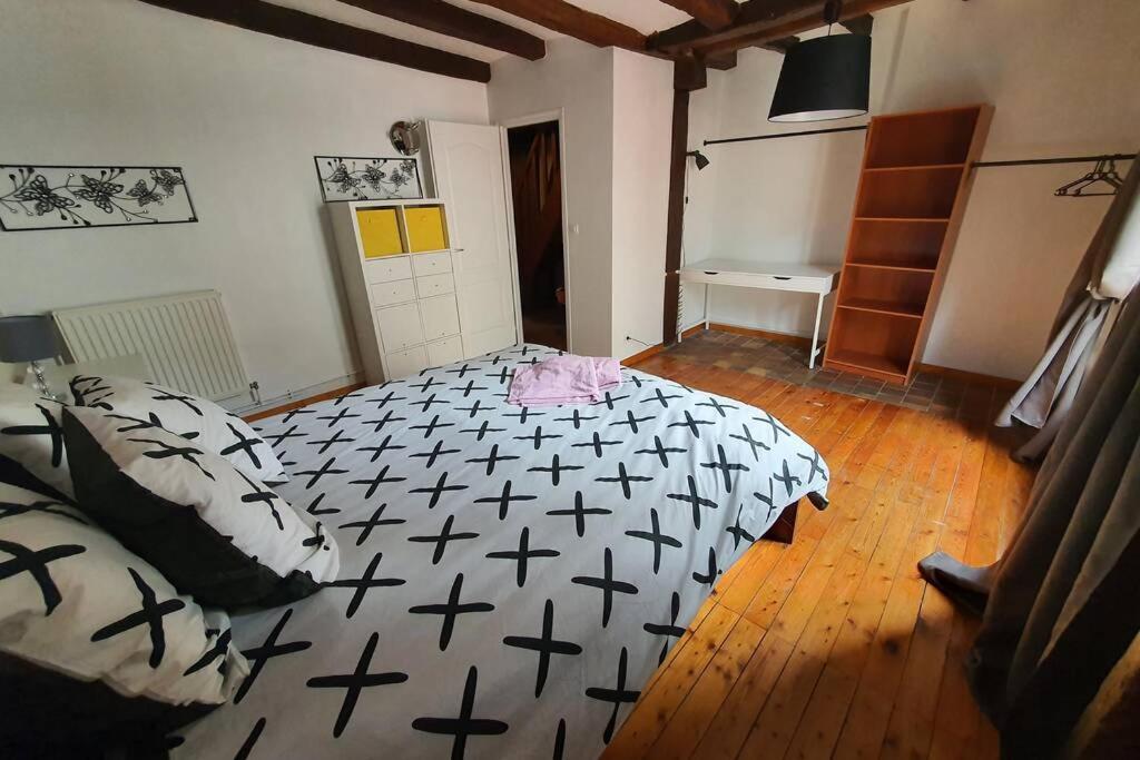Maison Entiere De 115M2 En Hyper Hyper Centre Aux Coeur Des Halles De Tours De 2 A 7 Personnes Exteriér fotografie